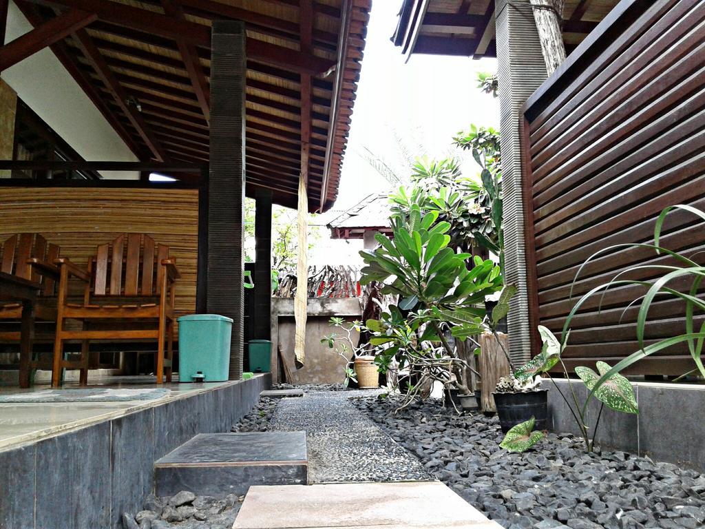 Malino Homestay Gili Trawangan Exterior foto