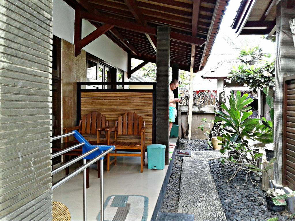 Malino Homestay Gili Trawangan Exterior foto