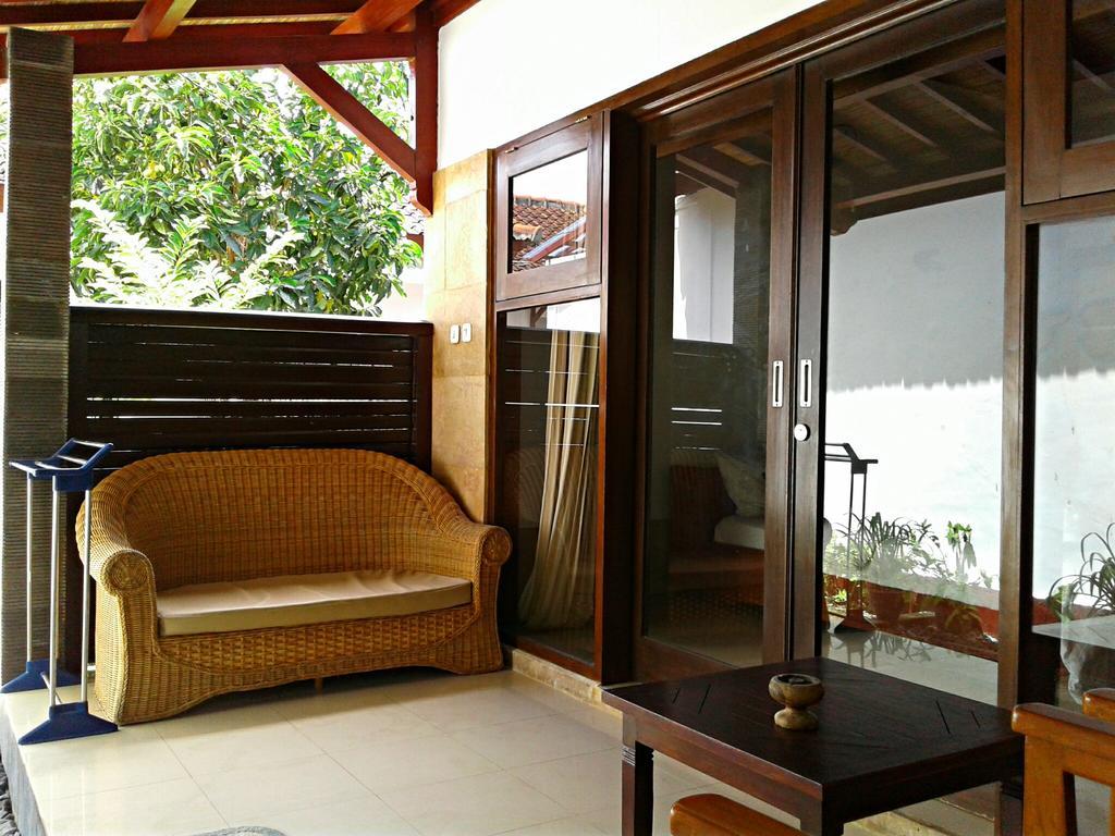 Malino Homestay Gili Trawangan Exterior foto