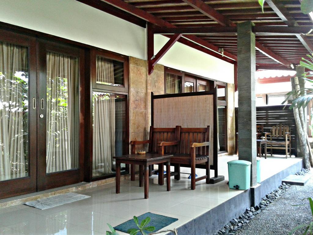 Malino Homestay Gili Trawangan Exterior foto