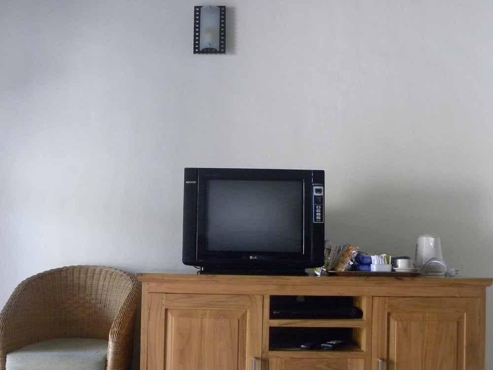 Malino Homestay Gili Trawangan Exterior foto