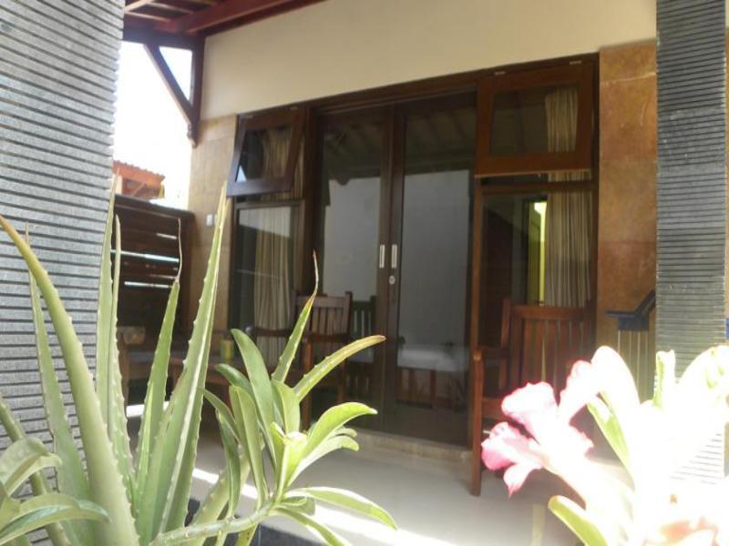 Malino Homestay Gili Trawangan Exterior foto