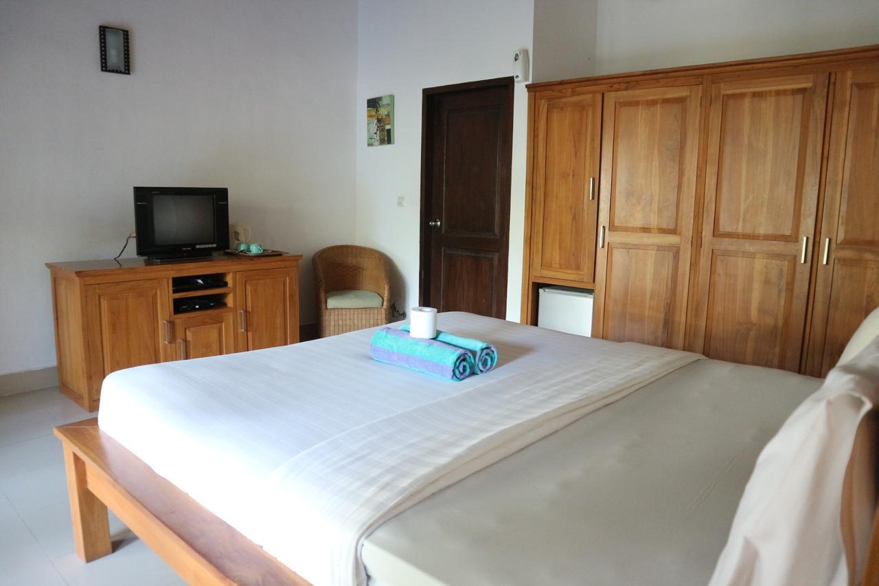 Malino Homestay Gili Trawangan Exterior foto
