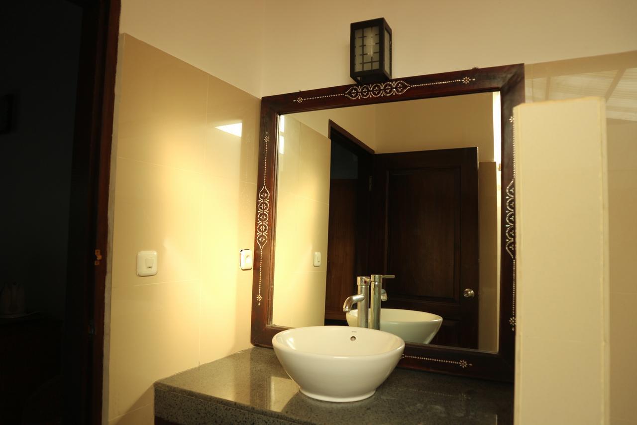 Malino Homestay Gili Trawangan Exterior foto